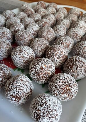 Kókuszgolyó 🥥 recept fotója