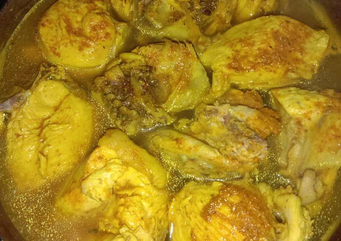 Ayam ungkep bumbu racik