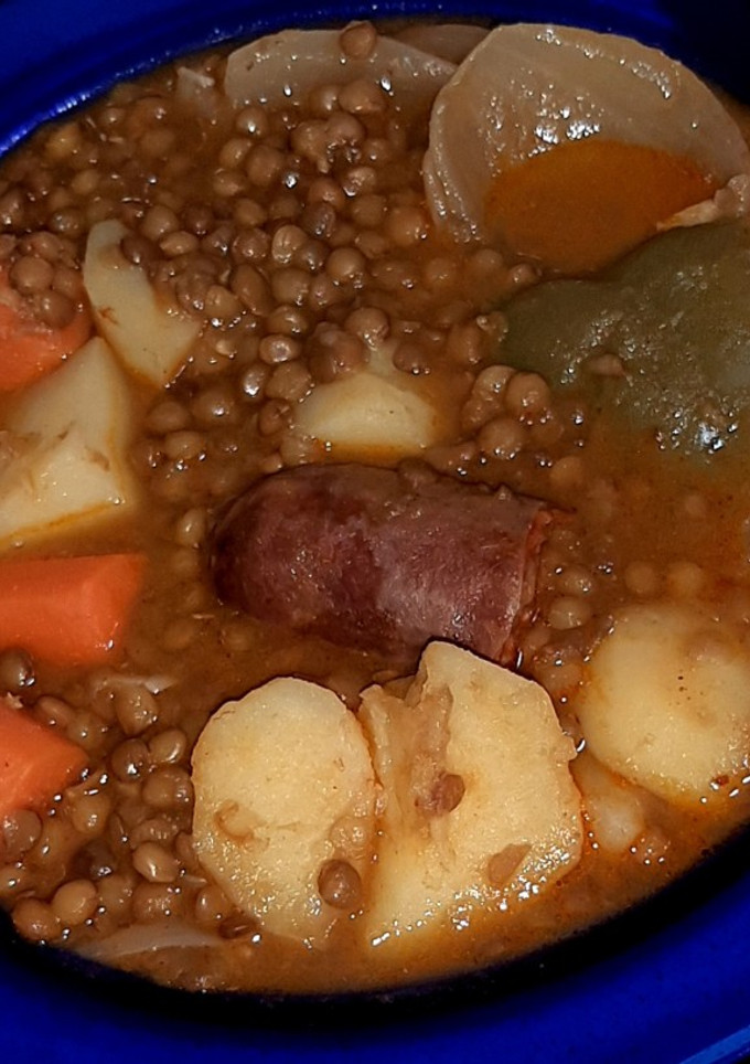 Una foto de Lentejas con chorizo