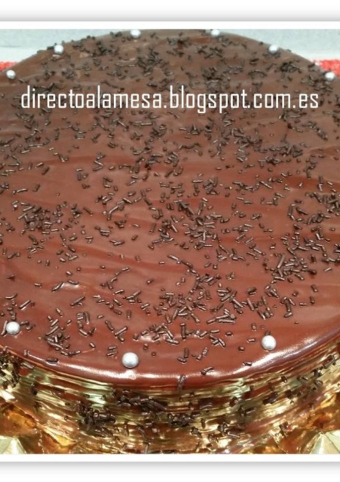 Una foto de Tarta de obleas y crema de cacao