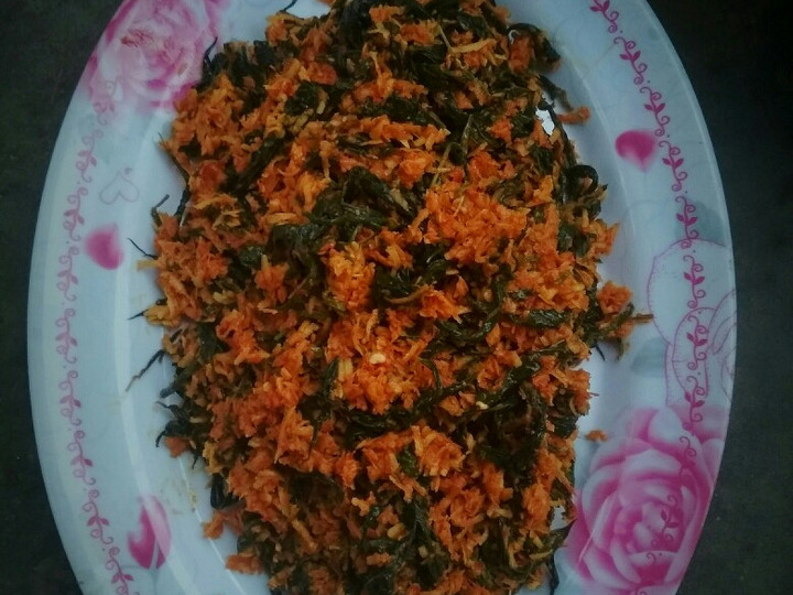 Resep Urab Daun Singkong yang Bisa Manjain Lidah