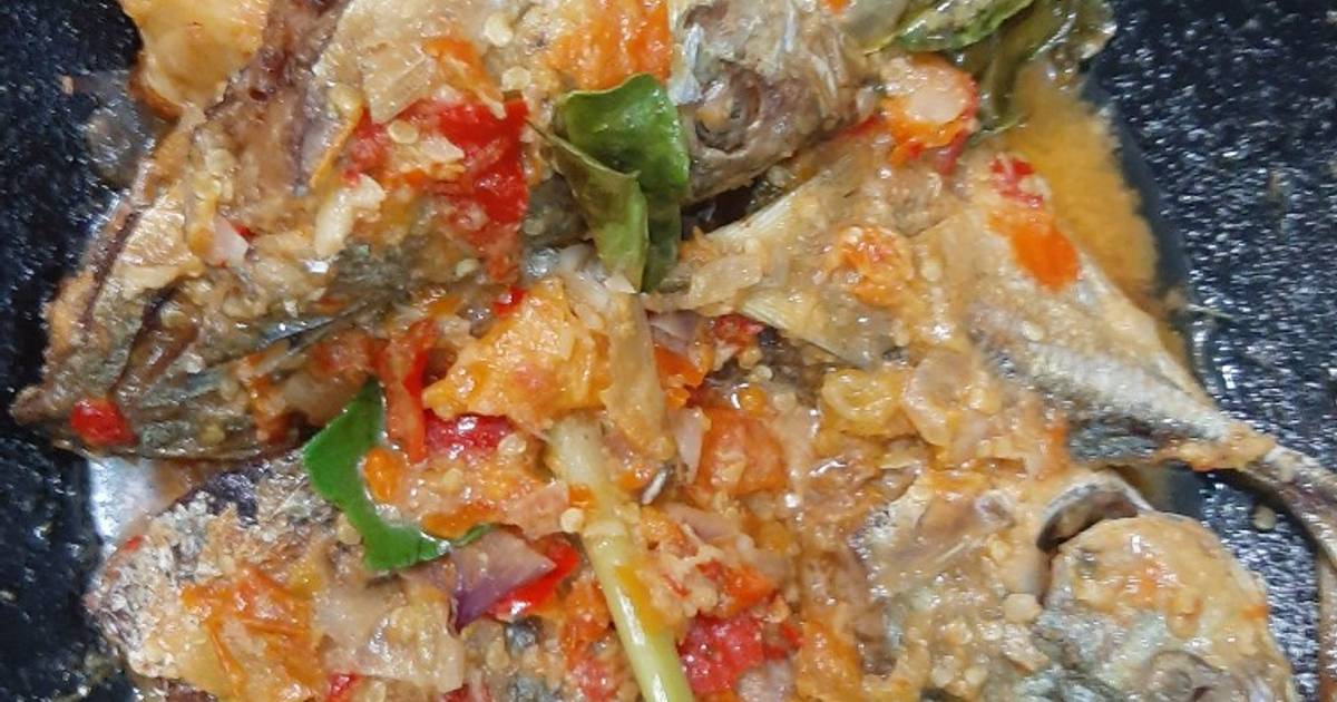 Resep Ikan Kembung Bumbu Merah Oleh Lavenia - Cookpad