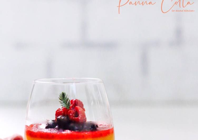 Orange Berries Panna Cotta