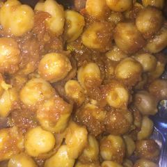 A picture of Chana masala.