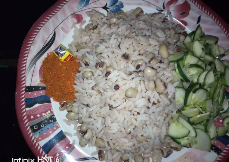 How to Prepare Quick Rice n beans wit cucumber