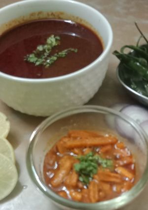 A picture of Sev bhaji(savaji style).