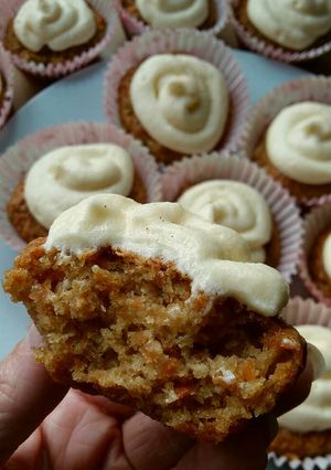 A picture of Vickys Carrot Cake Cupcakes, GF DF EF SF NF.