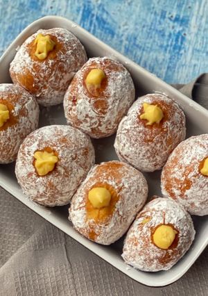 A picture of Homemade Doughnuts.