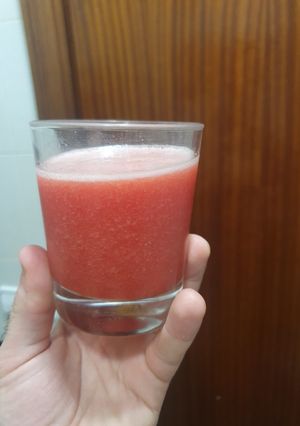 Una foto de Smoothie de sandía y plátano
