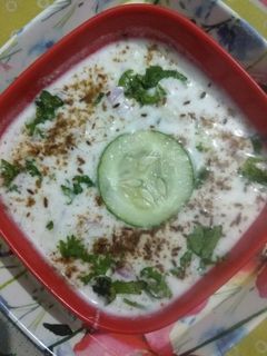 A picture of Cucumber Raita.