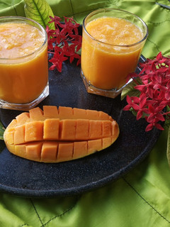 A picture of Fresh Mango Juice.