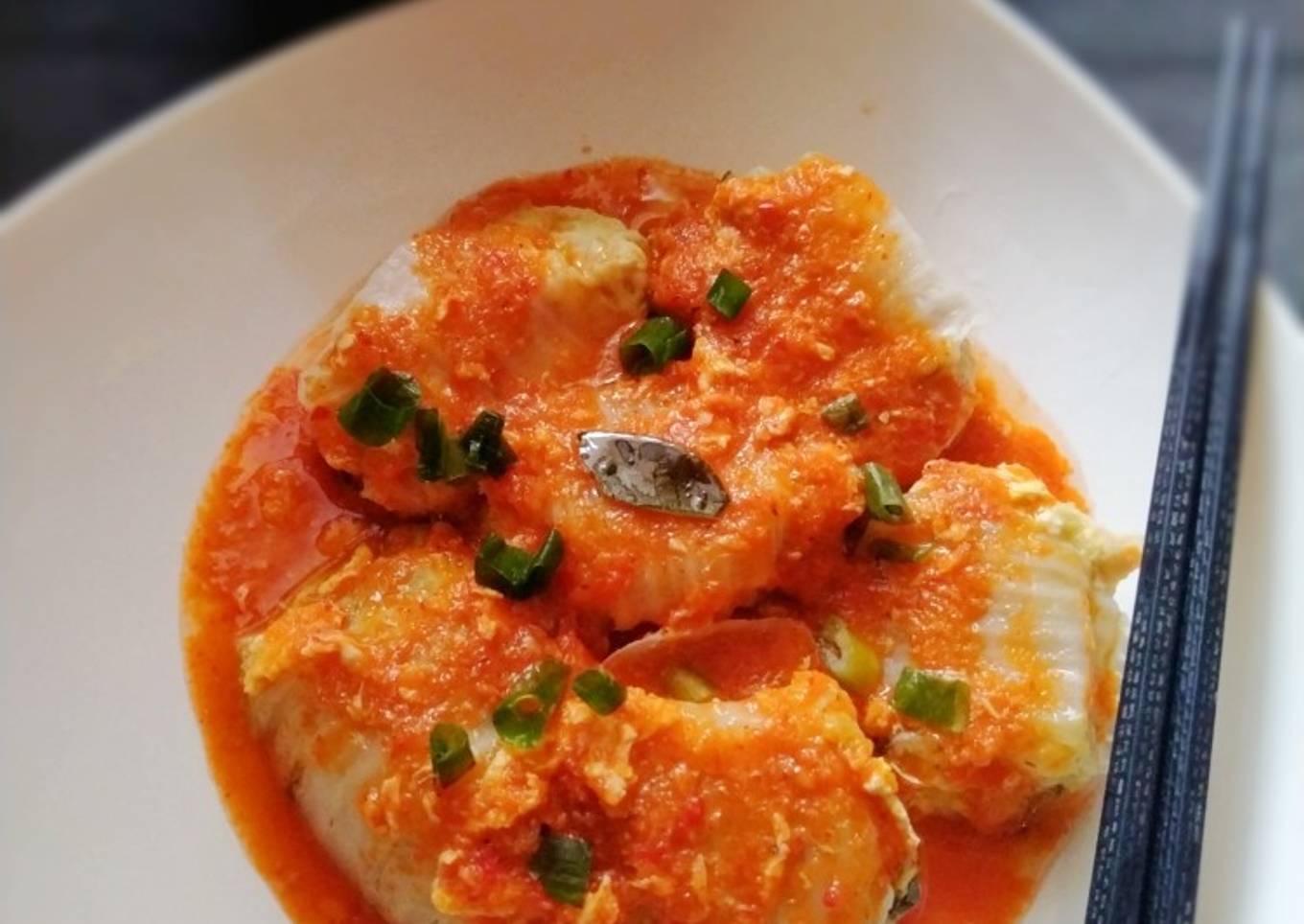 Sawi Putih Gulung Isi Tahu Kuah Seblak