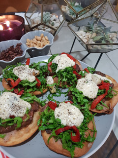Una foto de Tostadas de medallón de atún