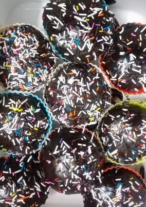 A picture of Chocolate Cupcakes #EidkiMeethas.