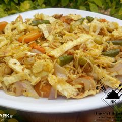 A picture of Egg noddles.