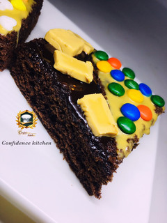 A picture of Brownie pizza.