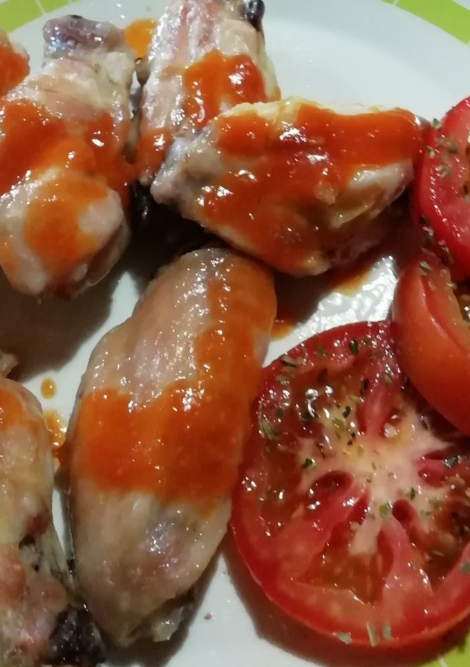Una foto de Alitas al horno con barbacoa casera express
