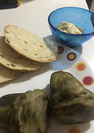 Una foto de Alcachofas en salsa bechamel