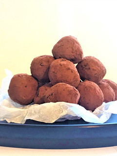 A picture of Amazing Vegan Chocolate Truffles.