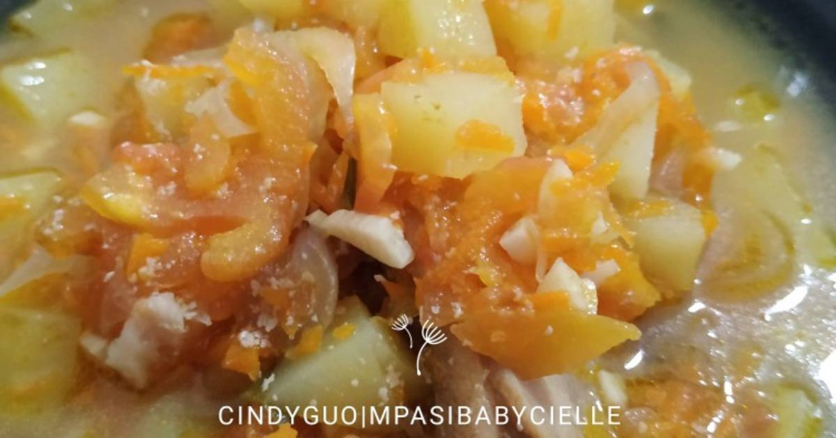 Resep 47. MPASI 11+ Sup Kentang, Tomat, Wortel, Ayam oleh Cindy Guo