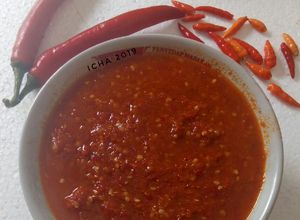 Foto resep Sambal acan limau kuit (sambel terasi limau kuit #ide jualan)