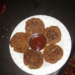 A picture of Falahari Aalu tikki chila.