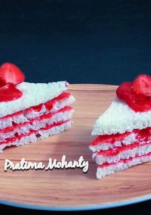 A picture of Strawberry Jam Sandwich.