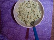 Una foto de macarrones verdes