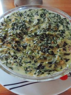 मेथी काजू मटर मलाई (Methi kaju matar malai recipe in marathi) रेसिपी चे मुख्य फोटो 