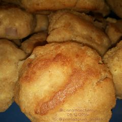 A picture of Perkedel Tahu Susu (Indonesian Tofu Patties).