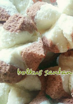 Foto resep Bolu Kukus santan anti gagal