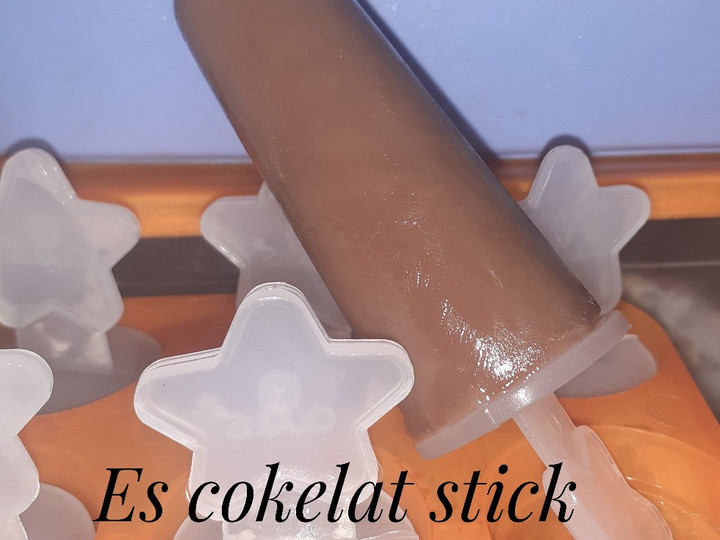 Cara Gampang Menyiapkan Es Krim stick cokelat homemade, Lezat