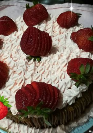 Una foto de Torta Helada tres sabores🍨