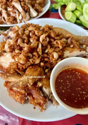 รูปของ “ไก่ทอดกระเทียม”