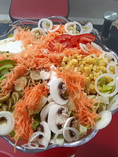 عکسی از دستور سالاد کم کالری