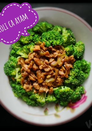 Foto resep Brokoli cah ayam