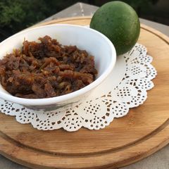 A picture of Aam ki khatti meethi chutney.