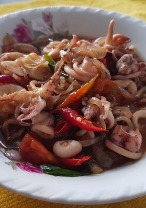 Foto resep Oseng Cumi Saus Tiram #4