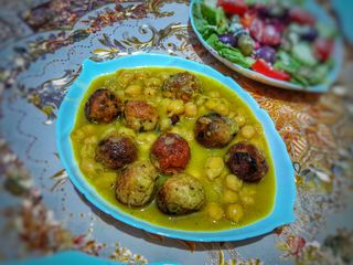 كفتة الدجاج بالحمص (دولمة دجاج)