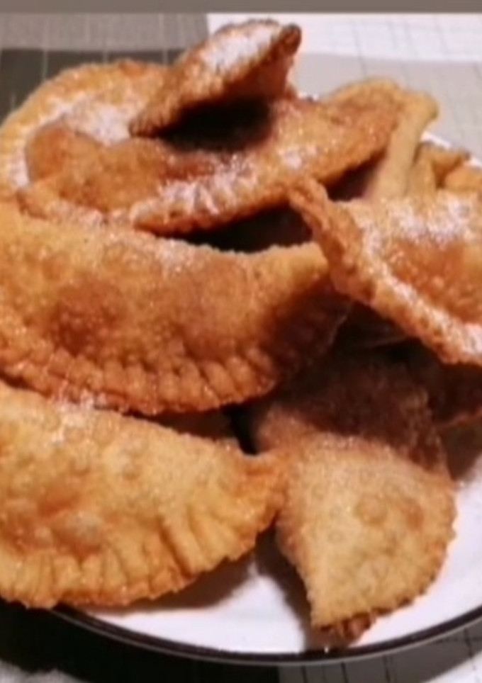 Una foto de Empanadillas de flan