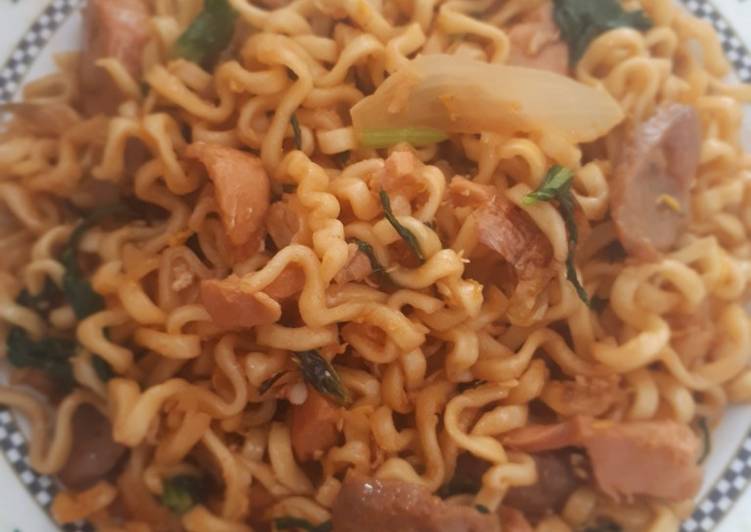 Langkah Mudah untuk Membuat Mie goreng Telor Gurih Anti Gagal