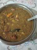 Lentilha com linguiça paio e legumes