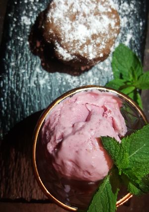 Une photo de Glace à la framboise