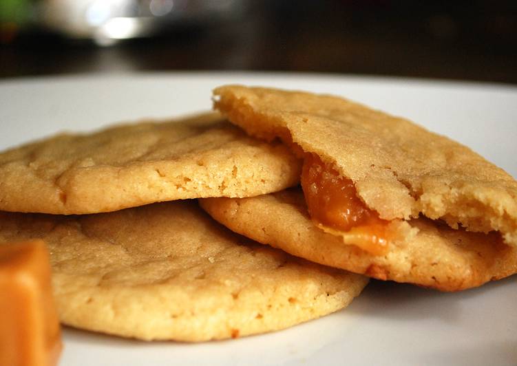 Apple Cider Caramel Cookies