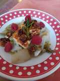 10 min veggie lunch: chicory with baked cheese and walnuts