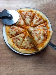 Foto resep Pizza Simple Enak