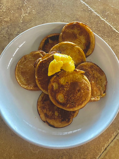 Una foto de Pancakes de mango