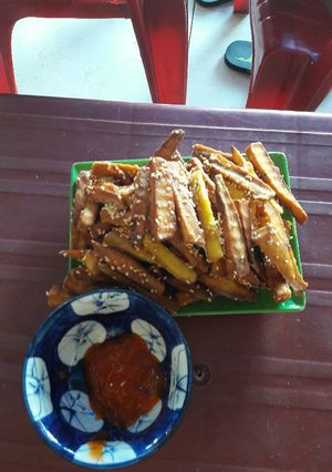 Hình của món Khoai lang lắc mật ong ngon không lại được.