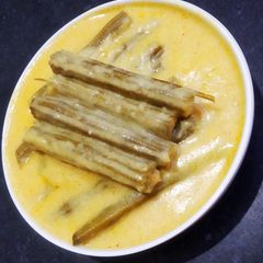 A picture of Drumstick Curry.