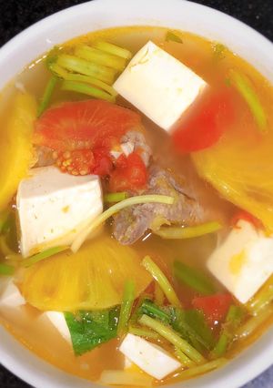 Hình của món Canh sườn chua, đậu hũ non.